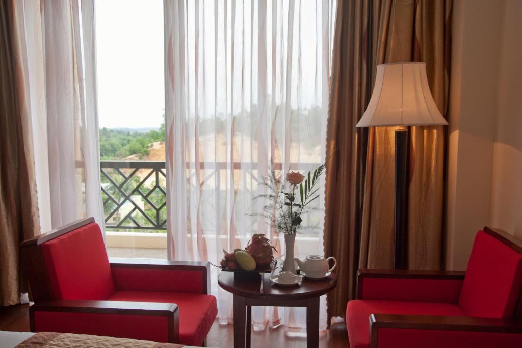 Dlgl - Dung Quat Hotel Куангнгай Номер фото